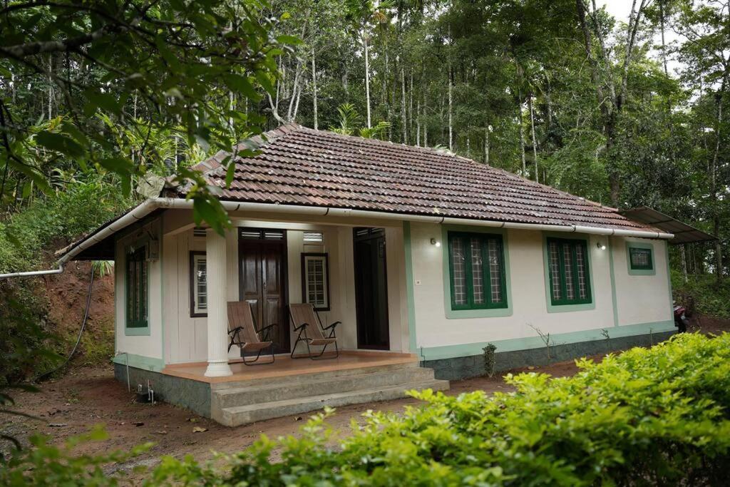 Coffee Camp Home Stay With Tree House Kattappana Bagian luar foto